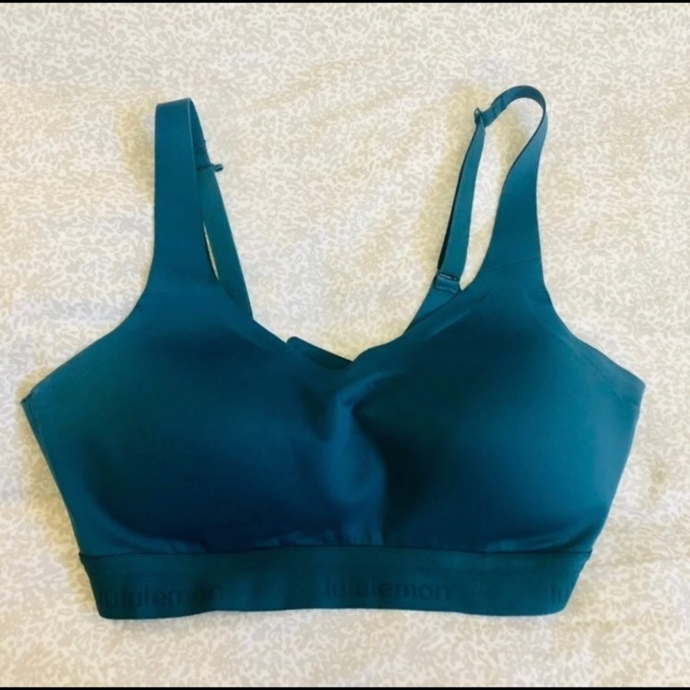 Lululemon Fine Form Sports Bra 34D Teal